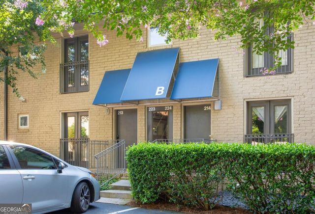2023 Oakview Road SE 223, Atlanta, GA 30317