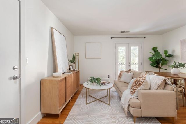 2023 Oakview Road SE 223, Atlanta, GA 30317