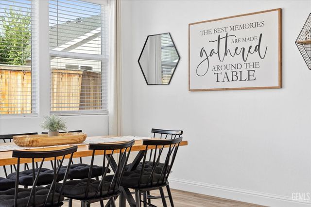 3310 Spruce Park Way, Shafter, CA 93263