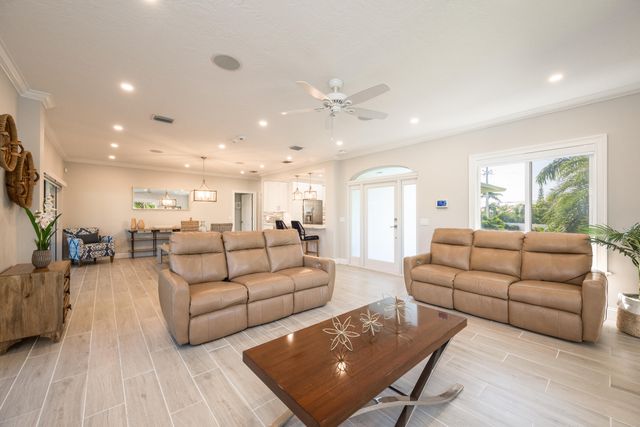 17213 Starfish Lane, Sugarloaf Key, FL 33042