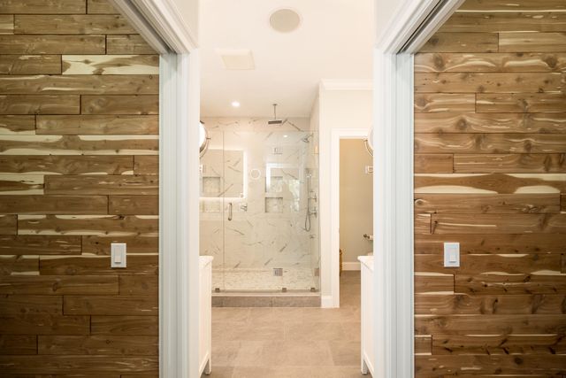 17213 Starfish Lane, Sugarloaf Key, FL 33042