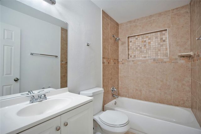 9844 RIVER PINES COURT, Orlando, FL 32825