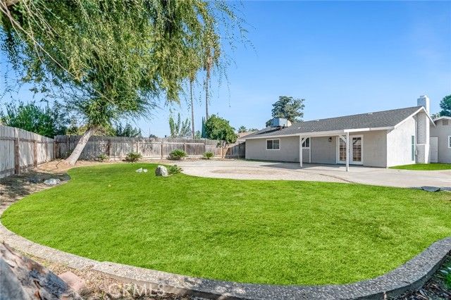 3731 S Mountain, Visalia, CA 93277