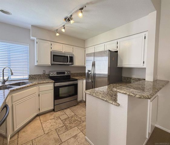 18680 Caminito Cantilena 236, San Diego, CA 92128