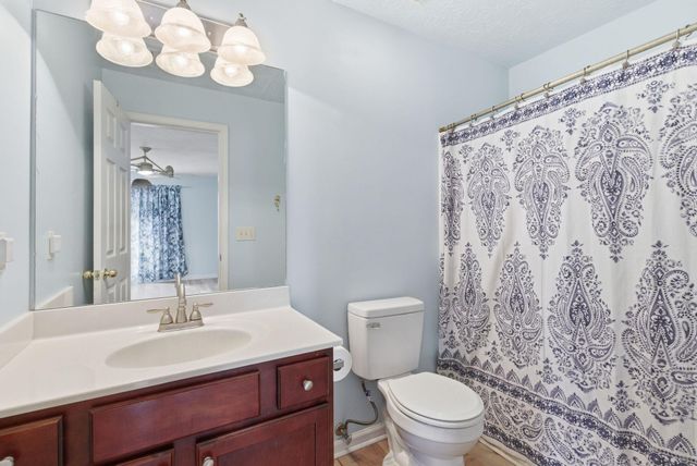 916 Applecross Drive, Lexington, KY 40511