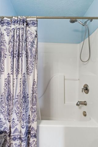 916 Applecross Drive, Lexington, KY 40511