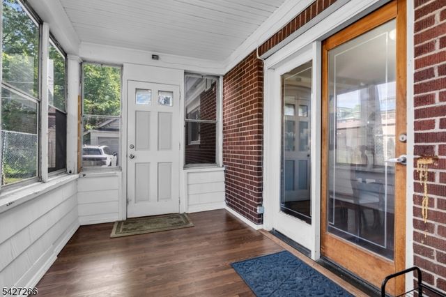87 Keer Ave, Newark City, NJ 07112