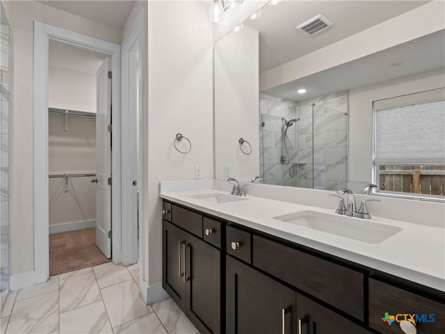 1037 Easy Gruene, New Braunfels, TX 78130