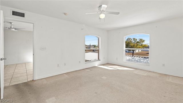 4520 Skyline BLVD 201, Cape Coral, FL 33914