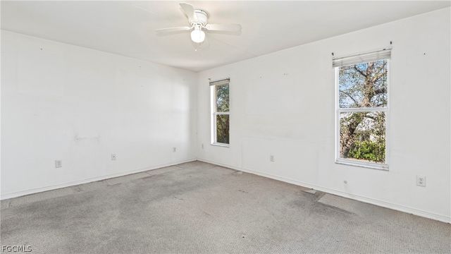 4520 Skyline BLVD 201, Cape Coral, FL 33914