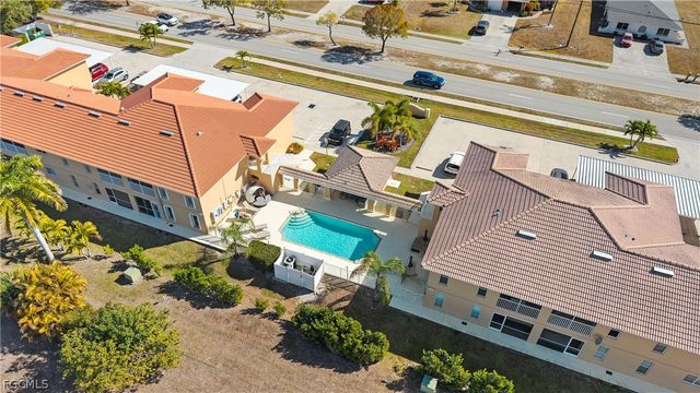 4520 Skyline BLVD 201, Cape Coral, FL 33914