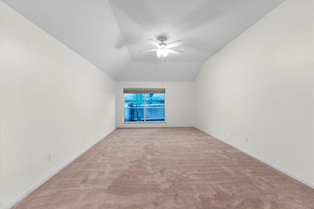 7 Currymead Place, Spring, TX 77382