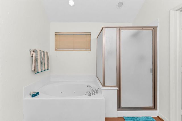 7 Currymead Place, Spring, TX 77382