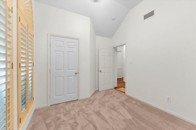 7 Currymead Place, Spring, TX 77382