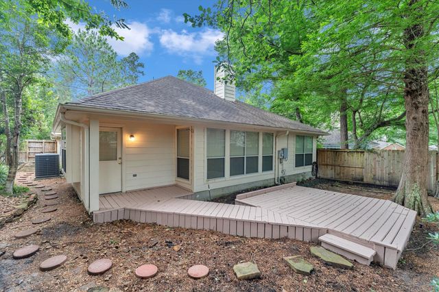 7 Currymead Place, Spring, TX 77382