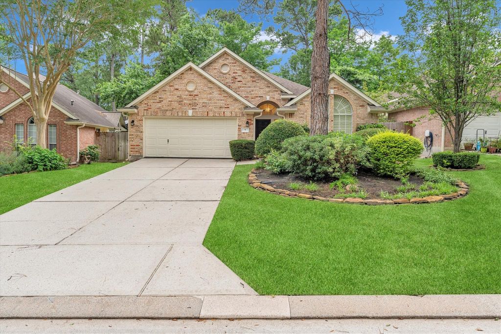 7 Currymead Place, Spring, TX 77382