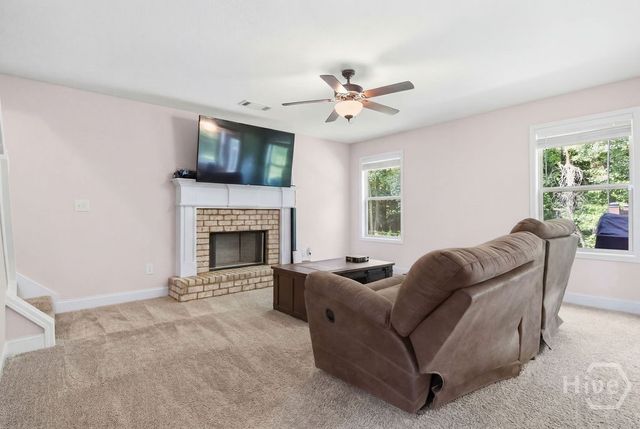 271 Oxmoor Close, Winterville, GA 30683