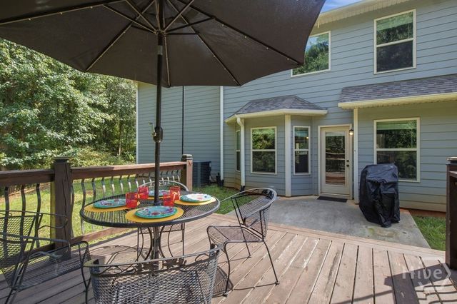 271 Oxmoor Close, Winterville, GA 30683