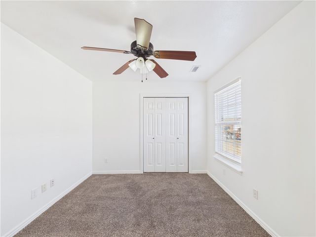 4001 SW Carriageway Avenue, Bentonville, AR 72712