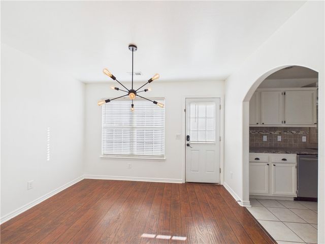 4001 SW Carriageway Avenue, Bentonville, AR 72712