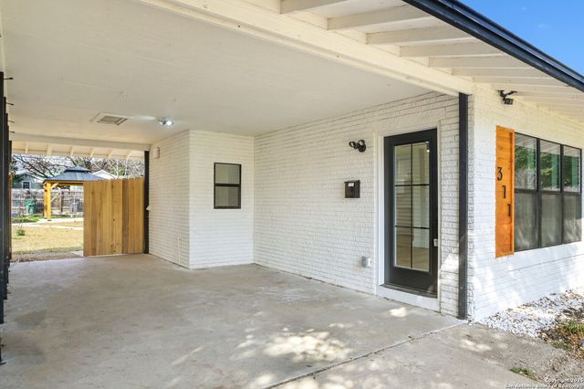311 Bryn Mawr Drive, San Antonio, TX 78209