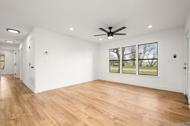 311 Bryn Mawr Drive, San Antonio, TX 78209
