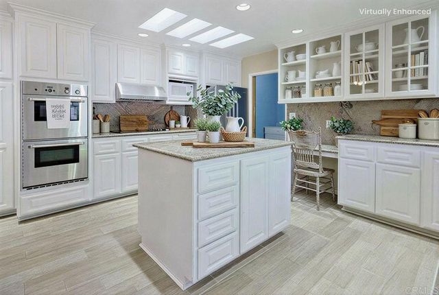 9272 Mesa Vista, La Mesa, CA 91941