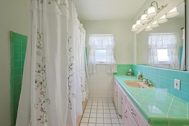 9272 Mesa Vista, La Mesa, CA 91941