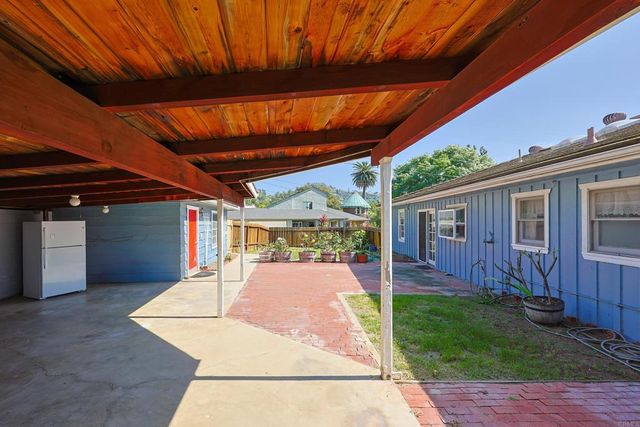 9272 Mesa Vista, La Mesa, CA 91941