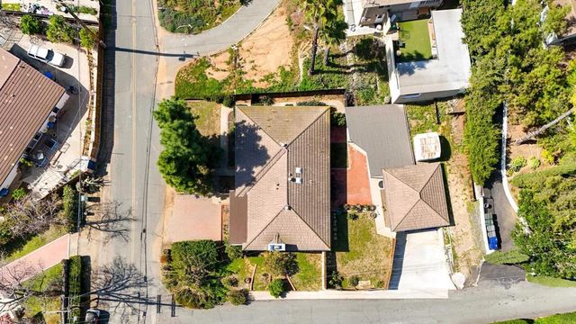 9272 Mesa Vista, La Mesa, CA 91941