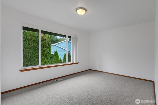 854 Center Street W, Eatonville, WA 98328