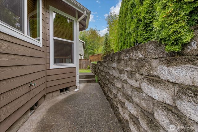 854 Center Street W, Eatonville, WA 98328