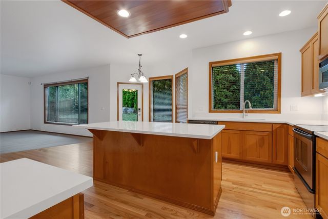 854 Center Street W, Eatonville, WA 98328