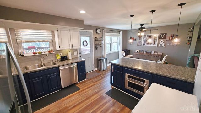 3301 Linsan Drive, Green Twp, OH 45239