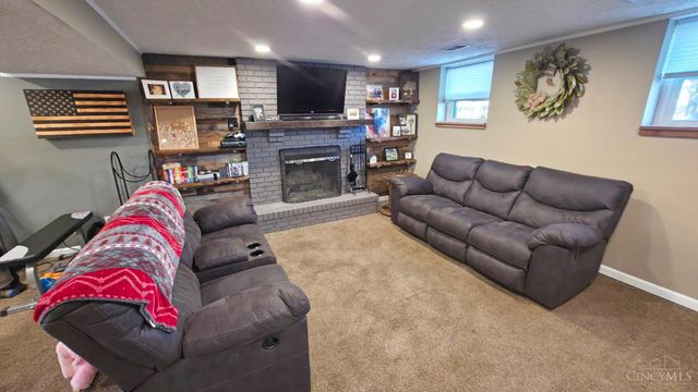 3301 Linsan Drive, Green Twp, OH 45239