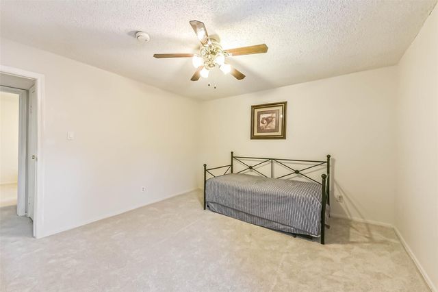 7900 N Stadium Drive 16, Houston, TX 77030