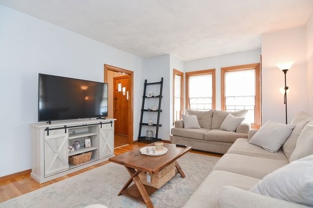 84 Partridge Ave, Somerville, MA 02145