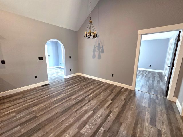 871 Salmon Falls Road, Rochester, NH 03868