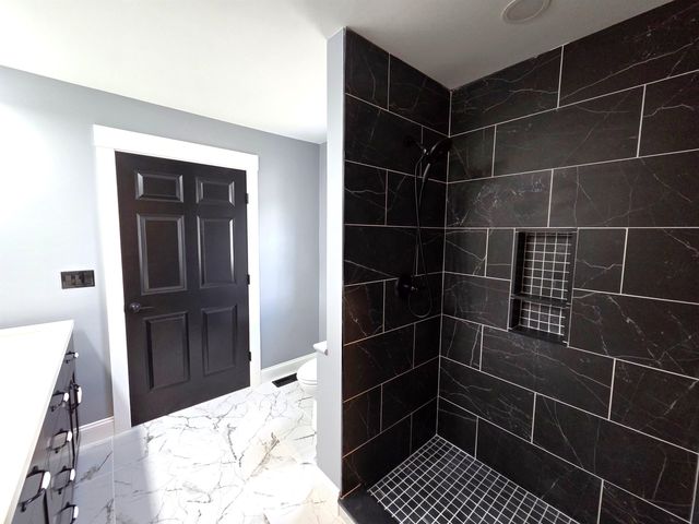 871 Salmon Falls Road, Rochester, NH 03868