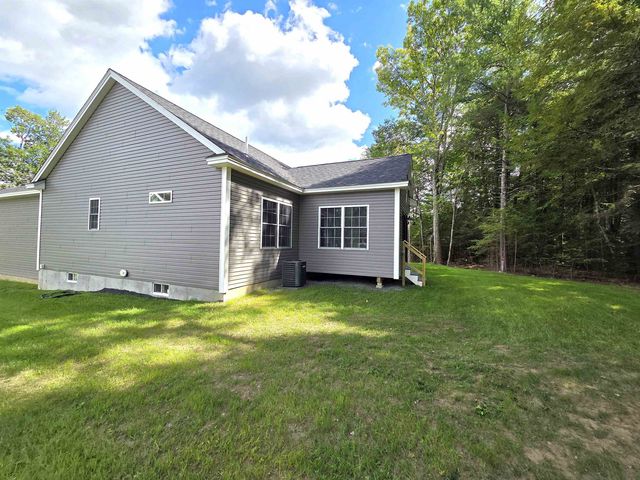 871 Salmon Falls Road, Rochester, NH 03868