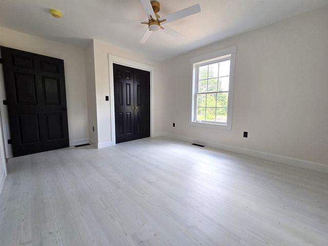 871 Salmon Falls Road, Rochester, NH 03868