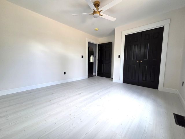 871 Salmon Falls Road, Rochester, NH 03868