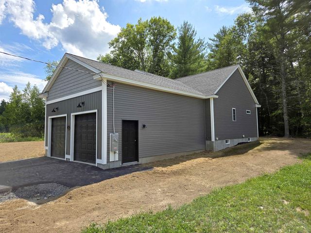 871 Salmon Falls Road, Rochester, NH 03868