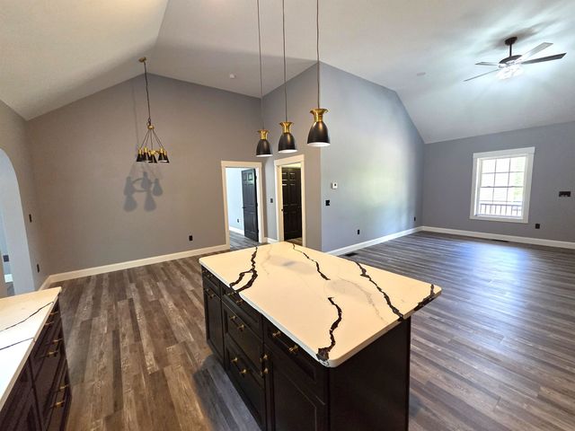 871 Salmon Falls Road, Rochester, NH 03868