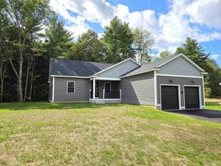 871 Salmon Falls Road, Rochester, NH 03868