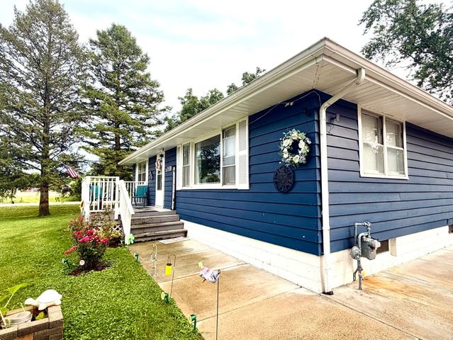 2500 Golfview Street, Joliet, IL 60435
