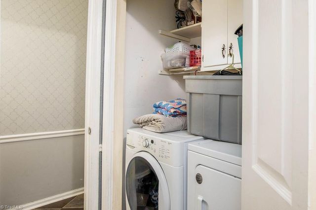 914 Edinburgh Drive, Jamestown, NC 27282