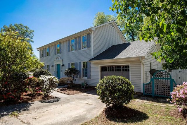 914 Edinburgh Drive, Jamestown, NC 27282