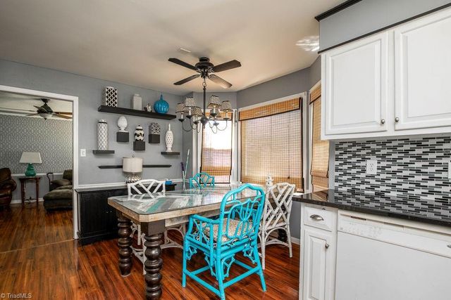 914 Edinburgh Drive, Jamestown, NC 27282