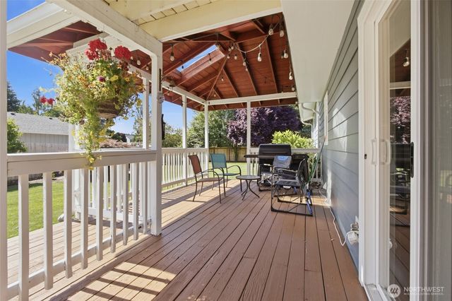 2731 Summerhill Court SW, Tumwater, WA 98512